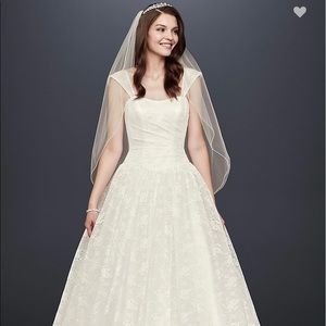 David’s Bridal OP1328 Ivory Wedding Gown Size 14